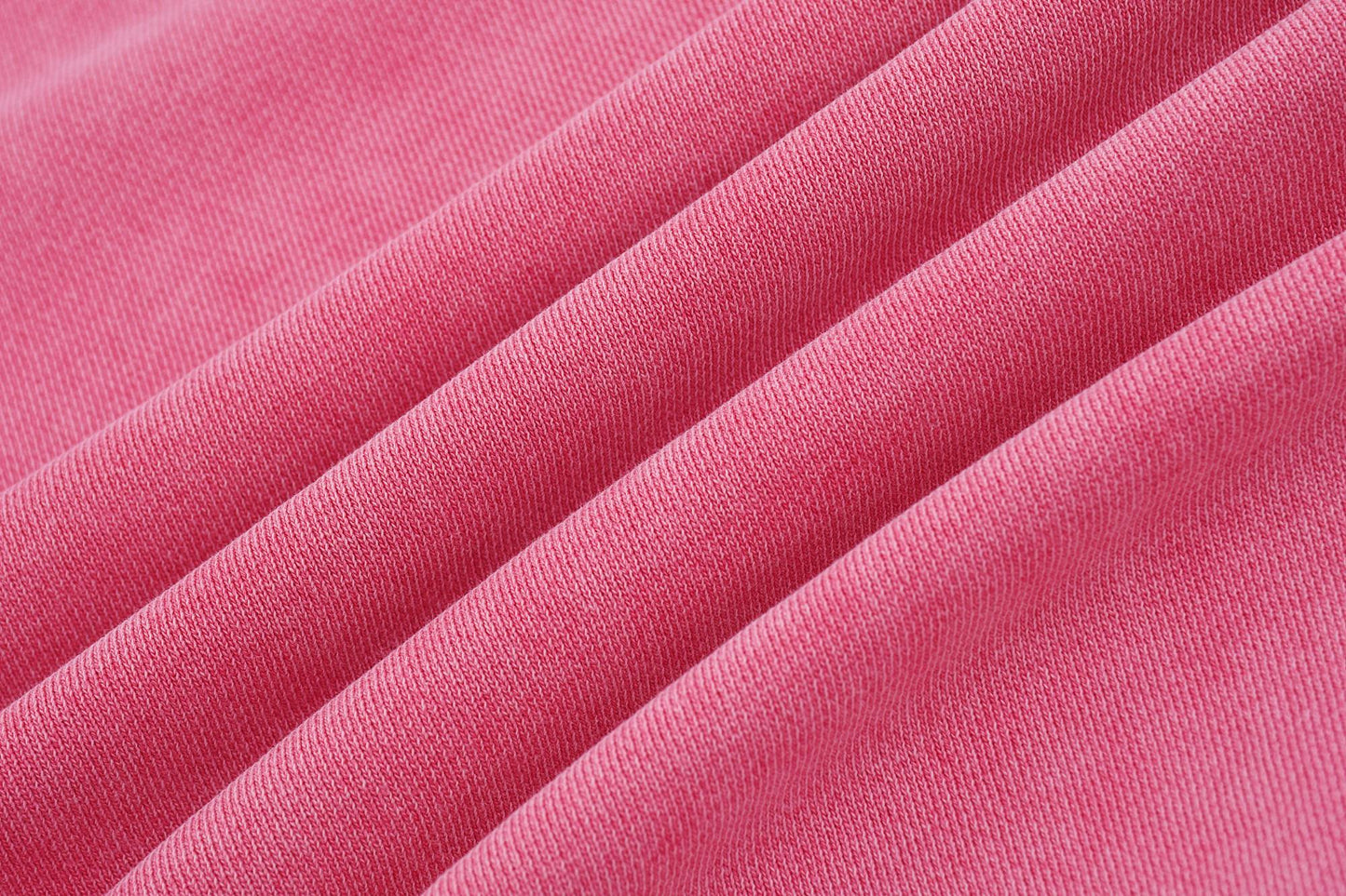 MINIMALIST STREET STYLE