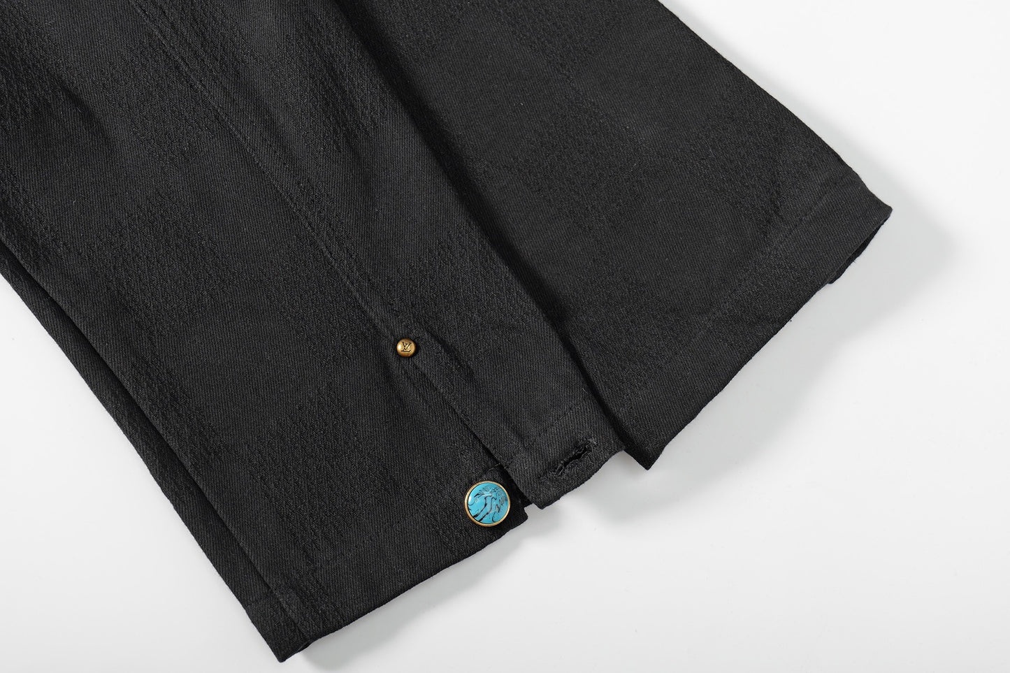 MINIMALIST STREET STYLE