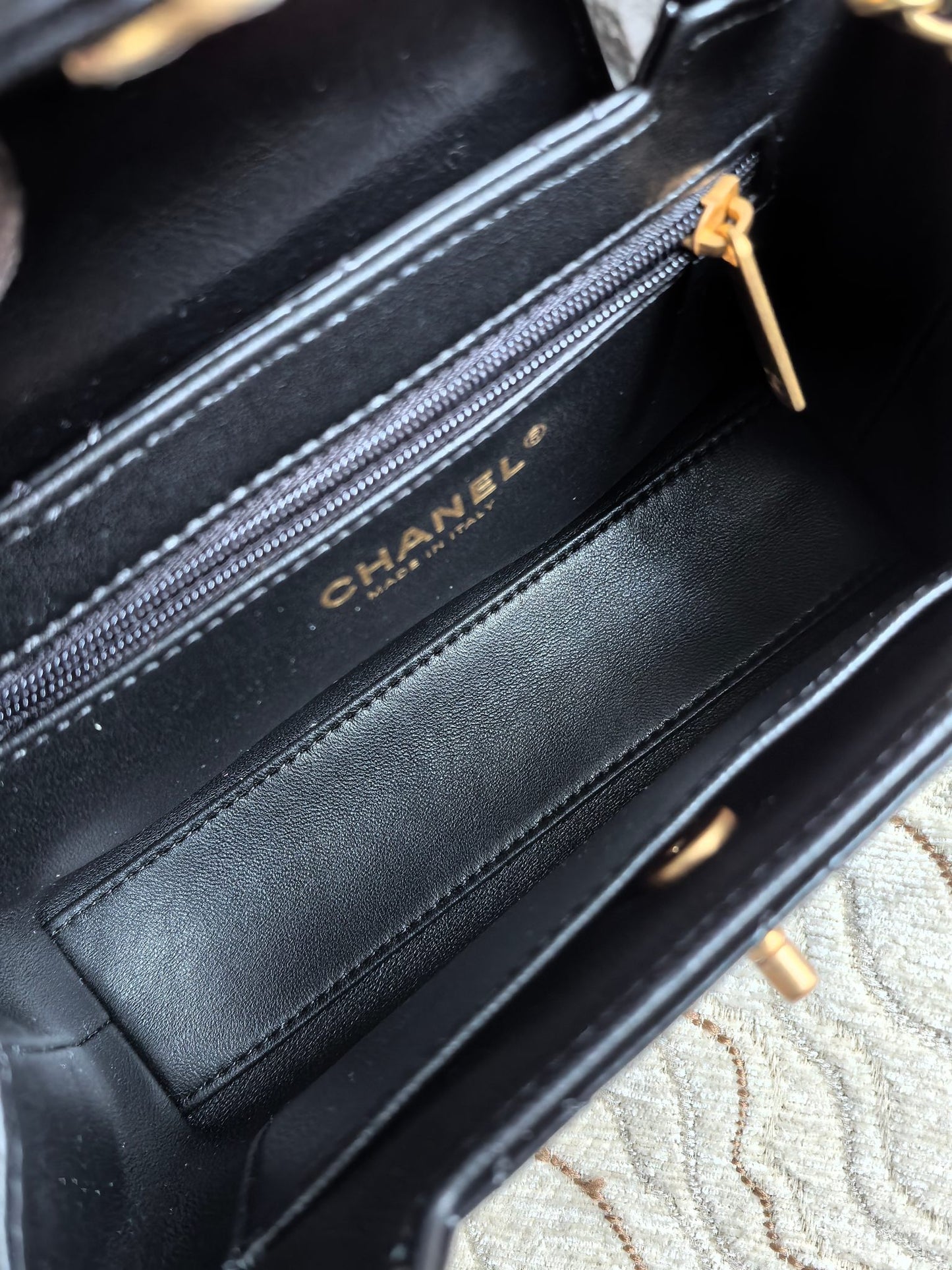 Chic & Stylish Bags