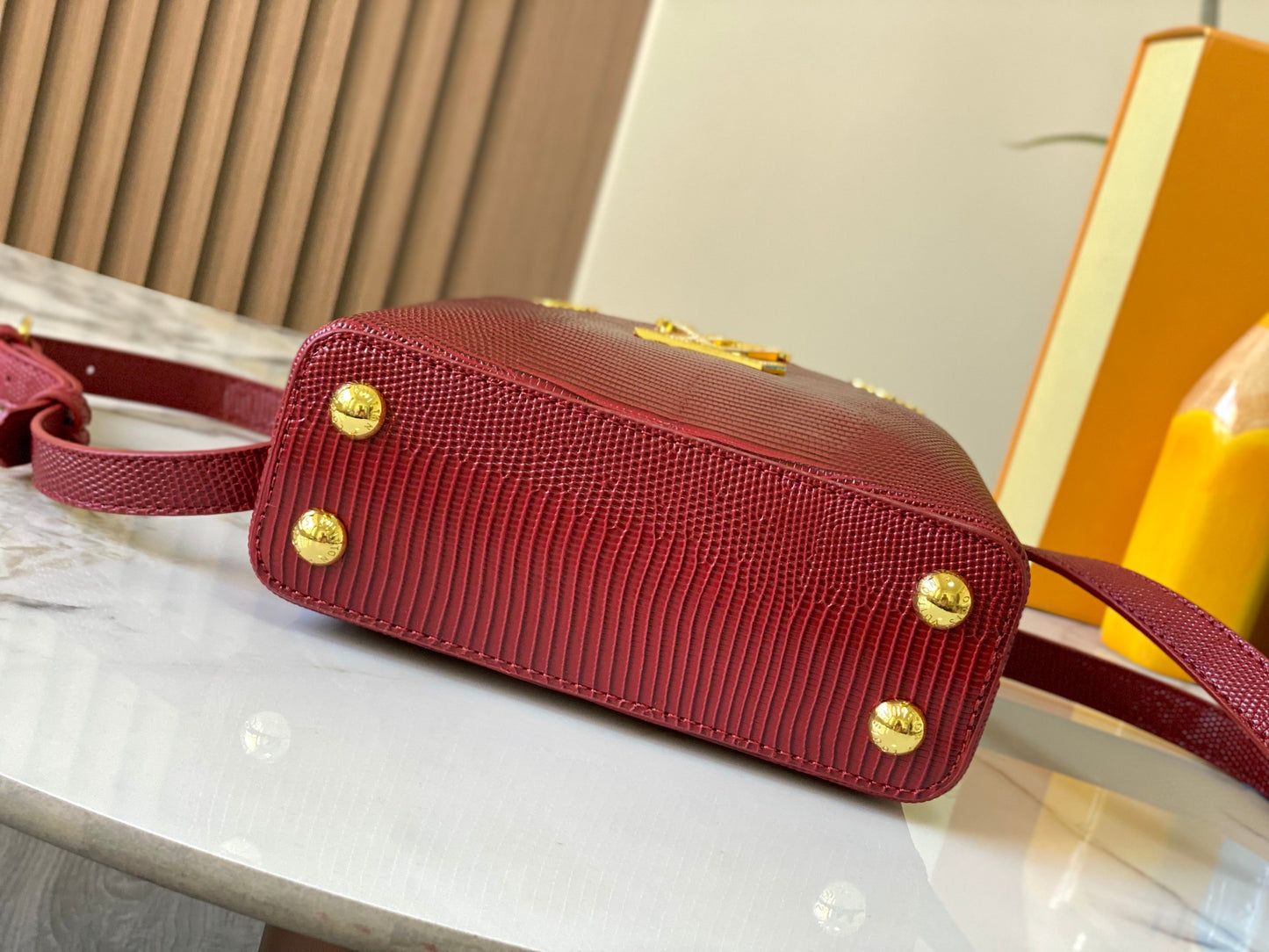 Chic & Stylish Bags
