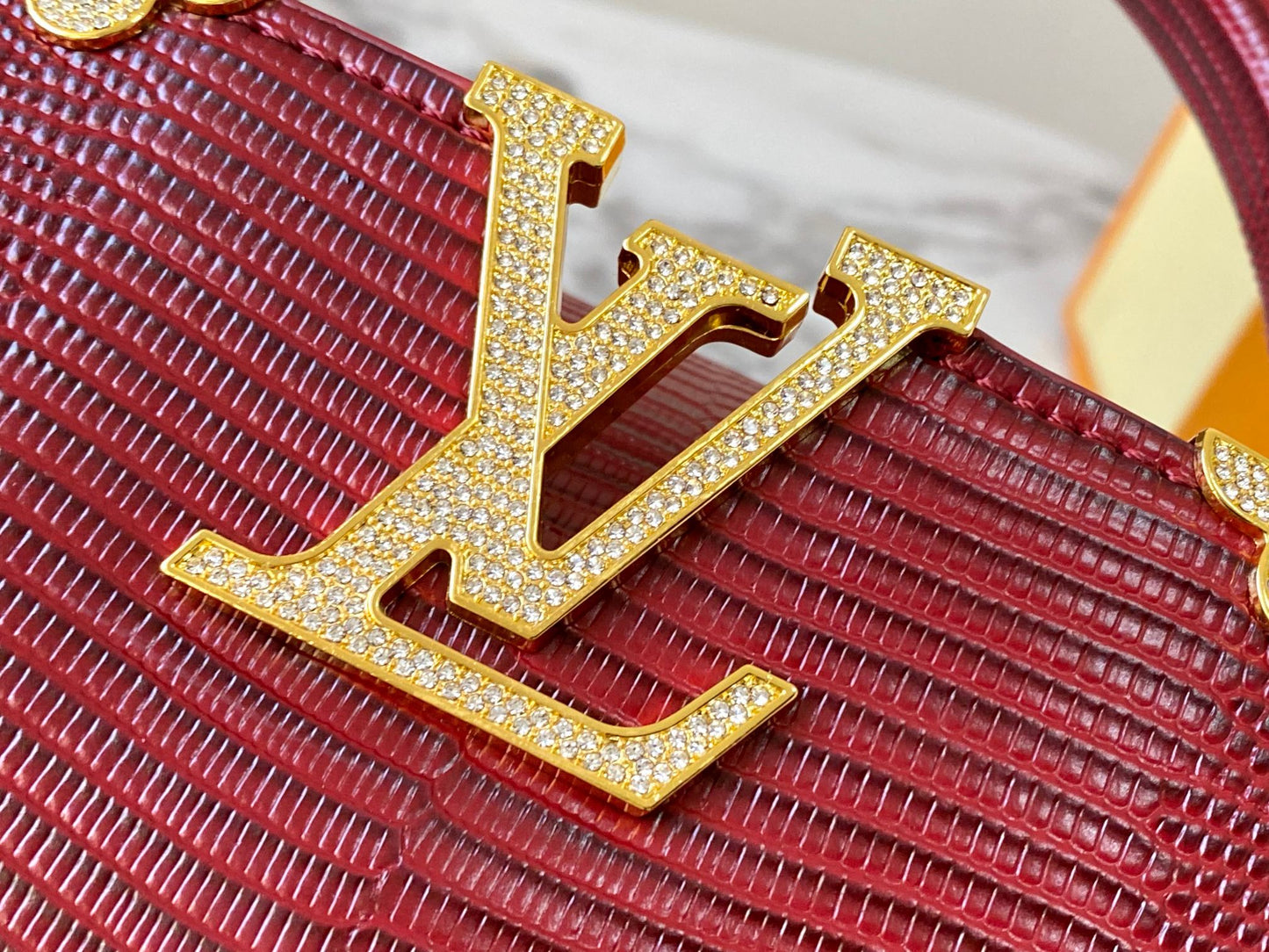 Chic & Stylish Bags