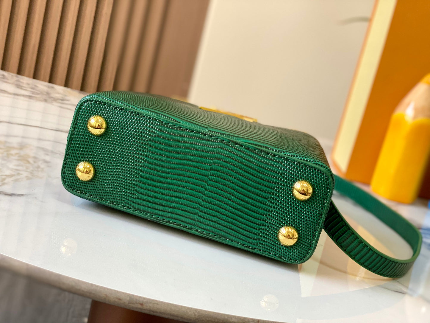 Chic & Stylish Bags