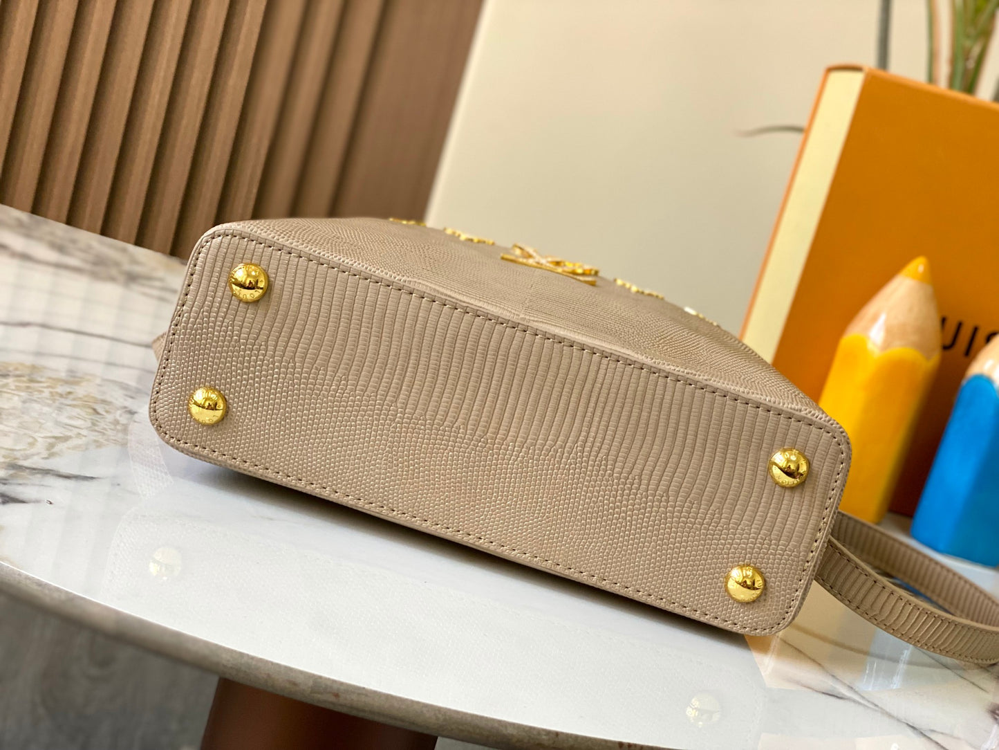 Chic & Stylish Bags