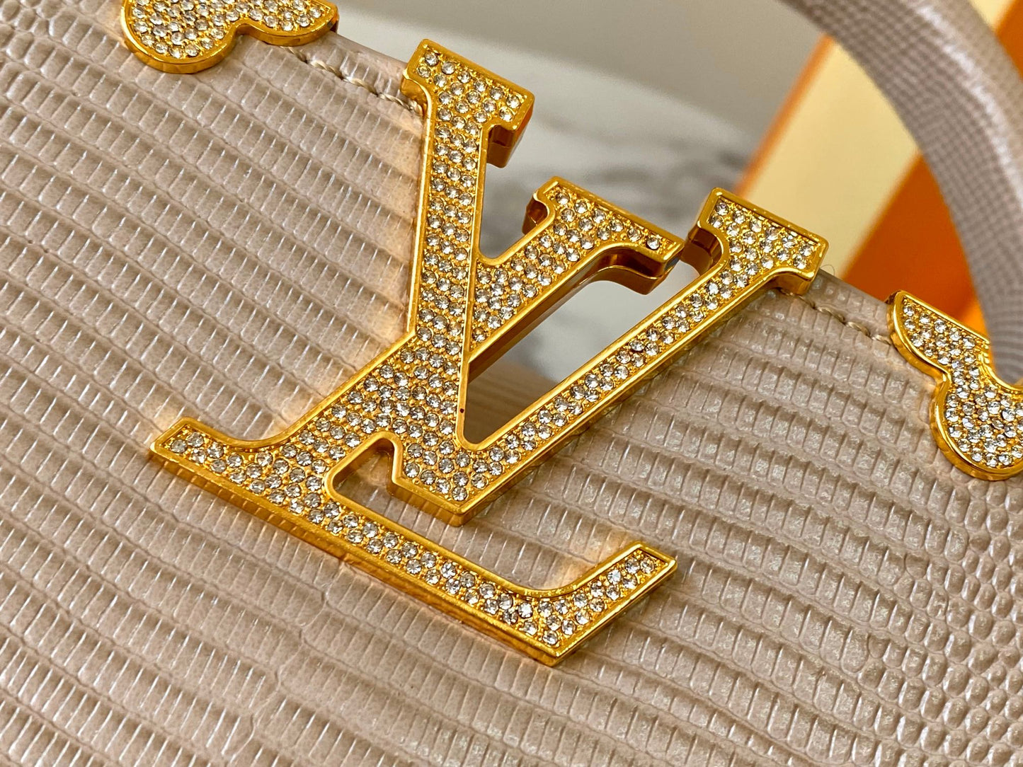 Chic & Stylish Bags