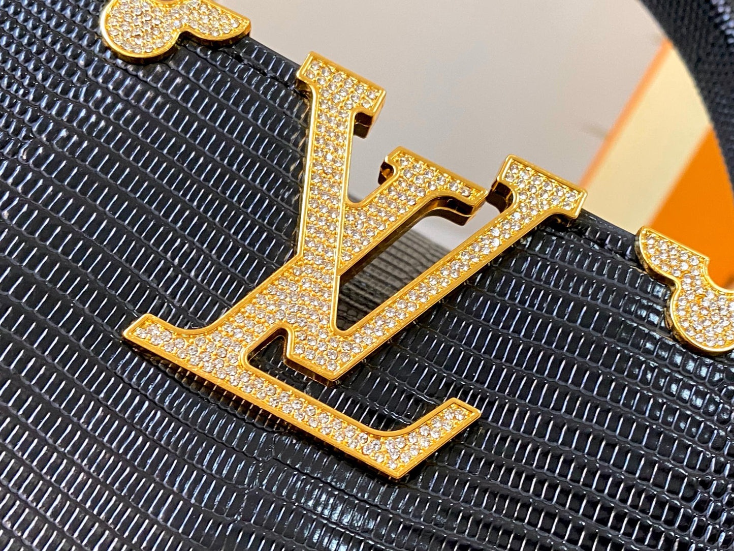 Chic & Stylish Bags
