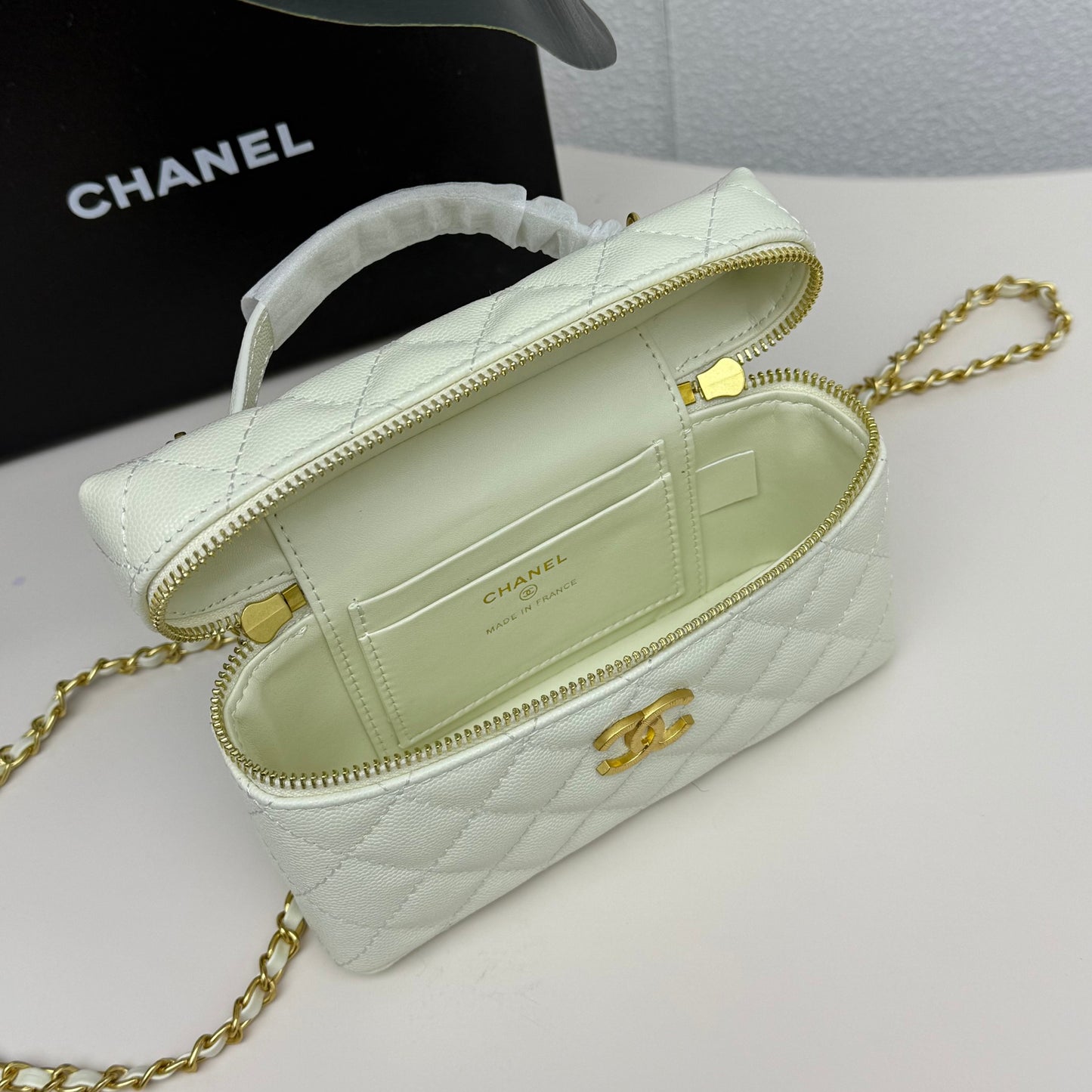 Chic & Stylish Bags