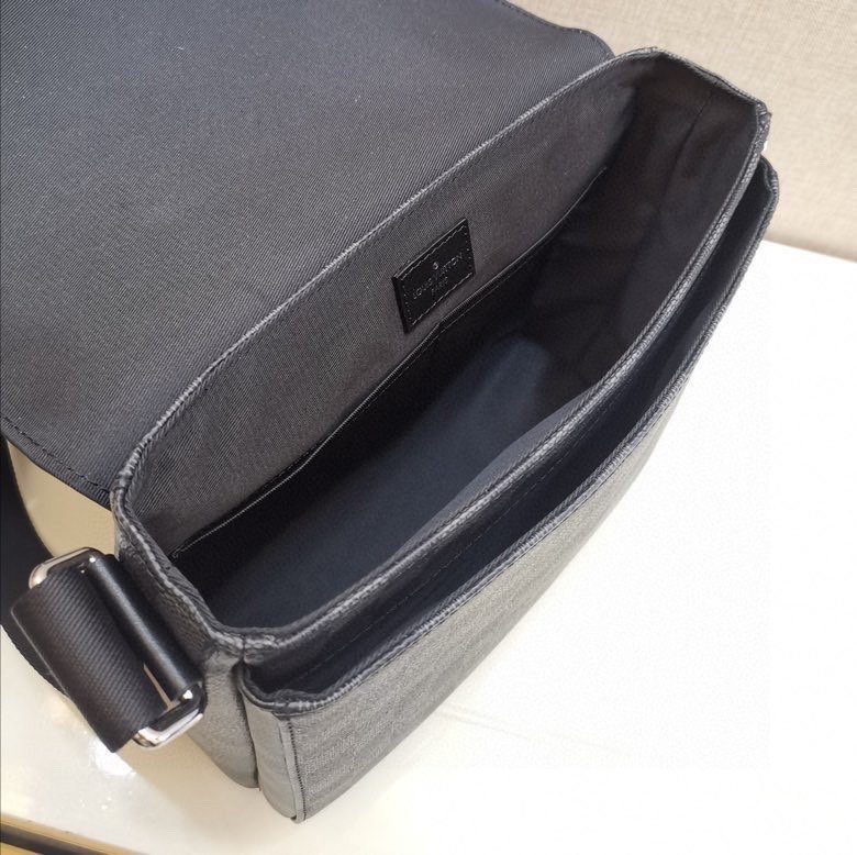 Chic & Stylish Bags