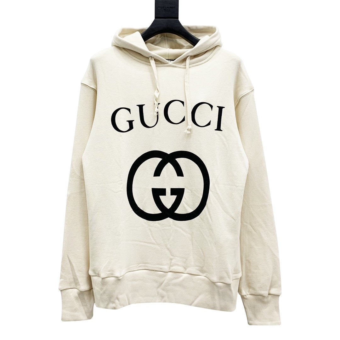 MINIMALIST STREET STYLE