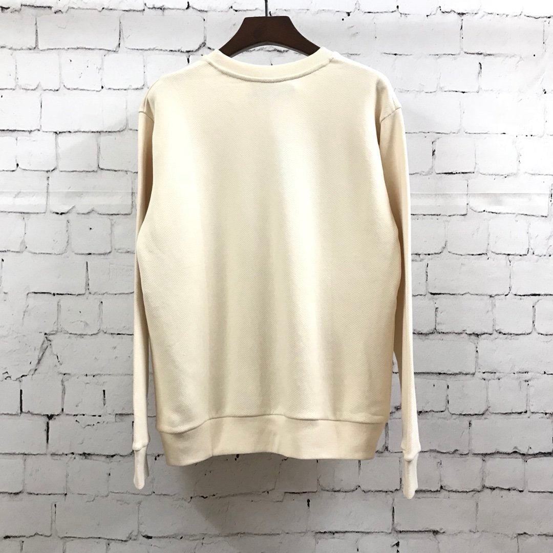 MINIMALIST STREET STYLE
