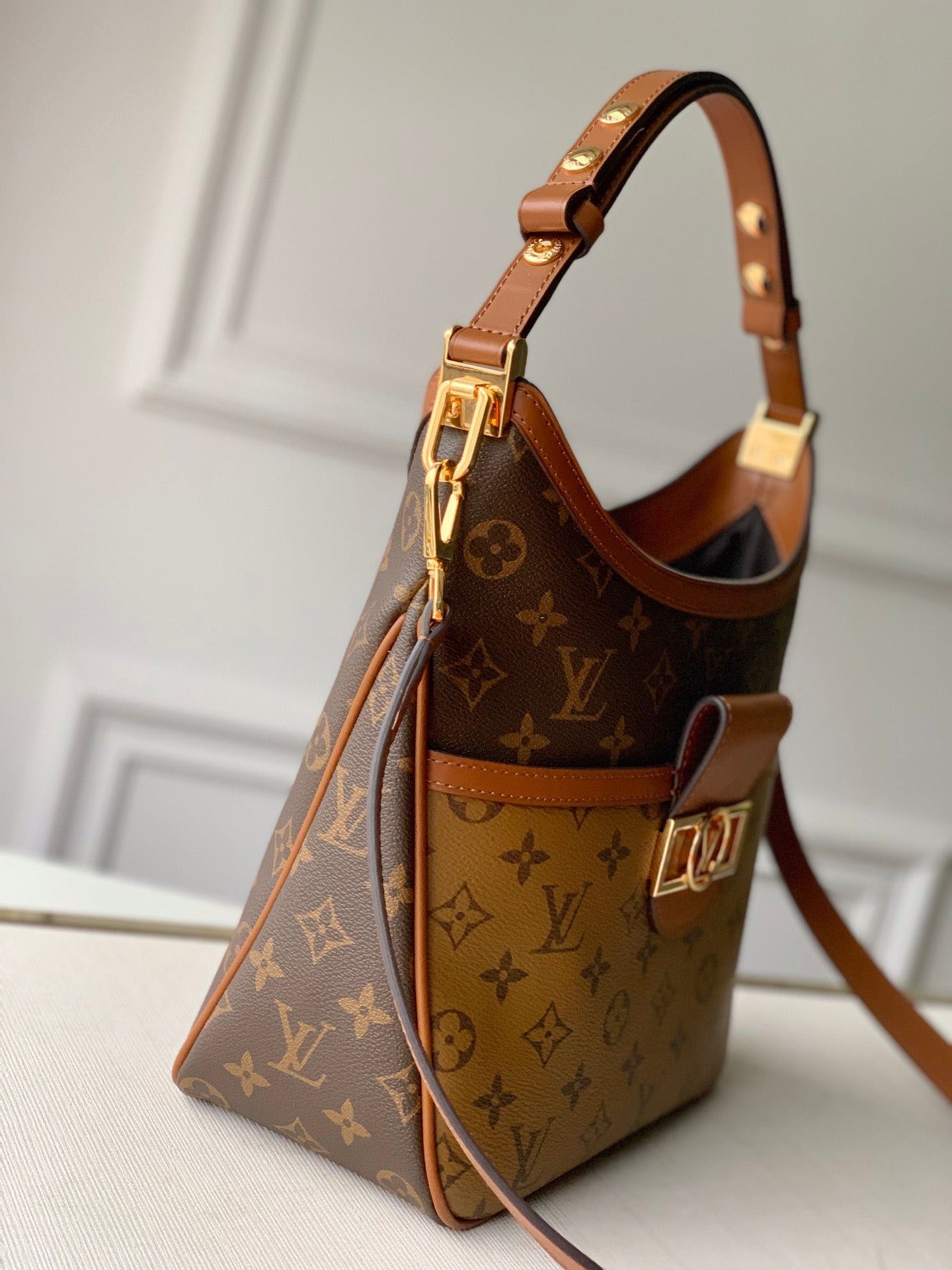 Chic & Stylish Bags