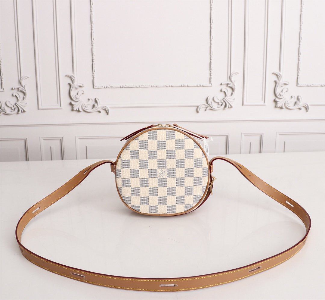 Chic & Stylish Bags