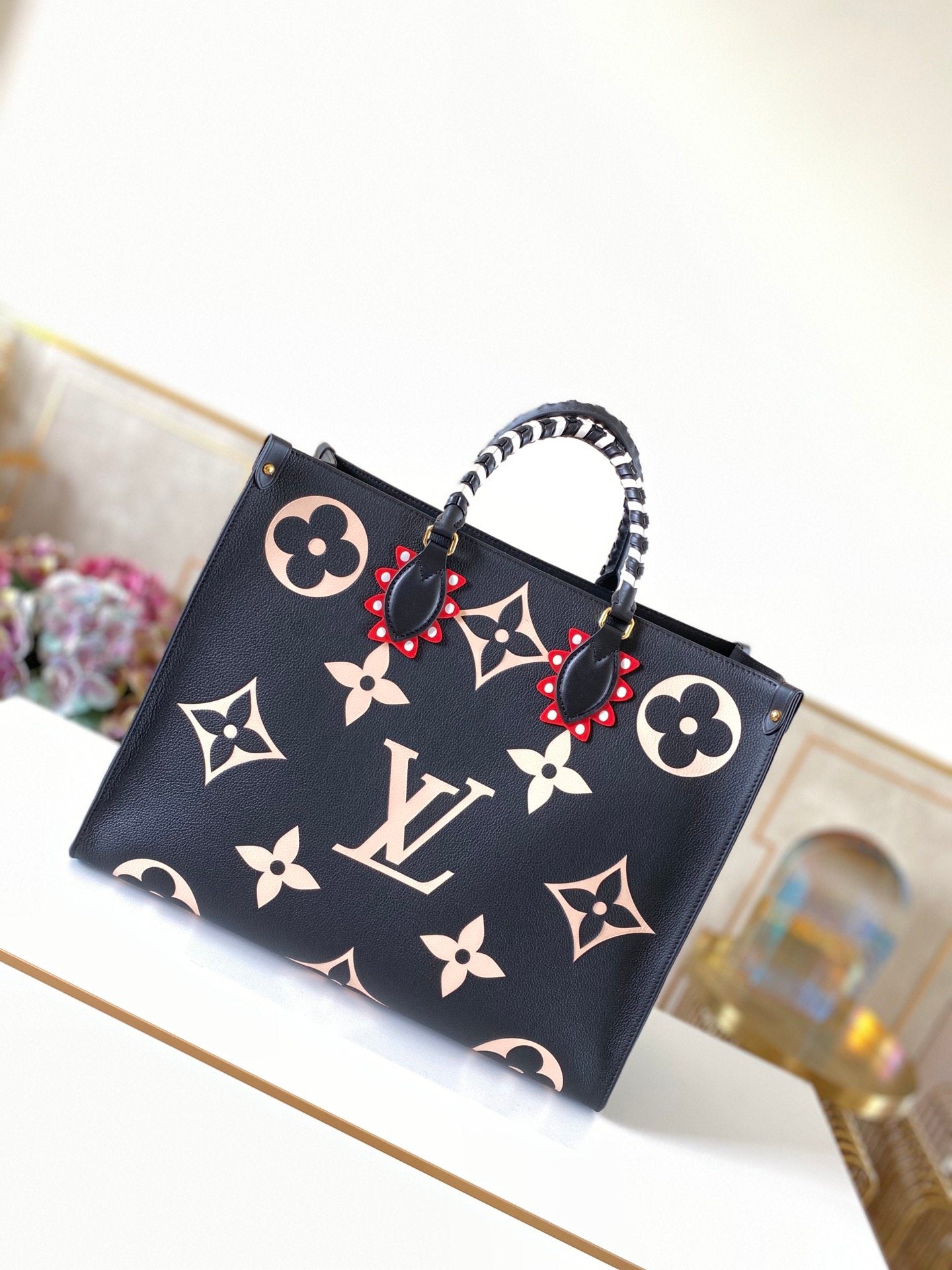 Chic & Stylish Bags