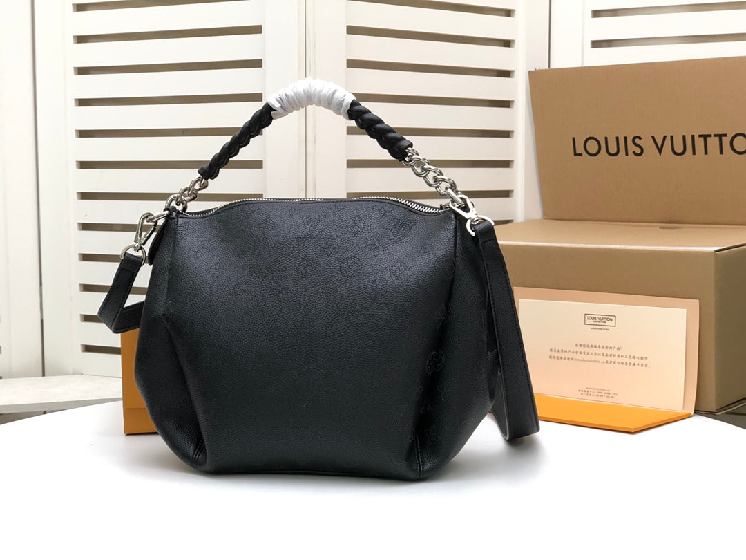 Chic & Stylish Bags