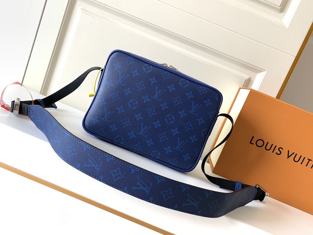 Chic & Stylish Bags