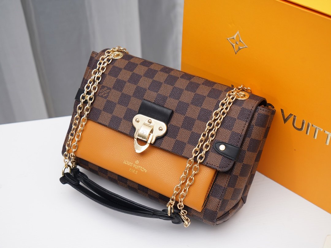 Chic & Stylish Bags