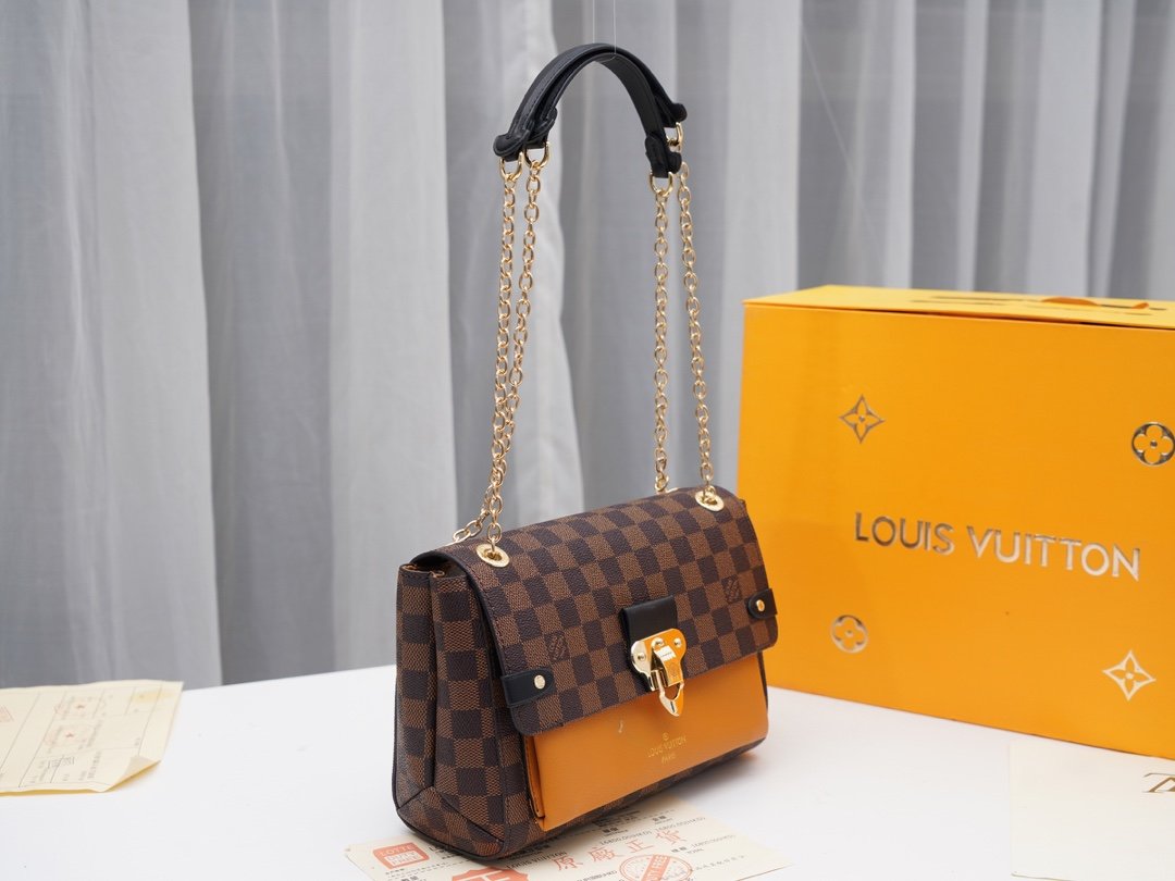 Chic & Stylish Bags