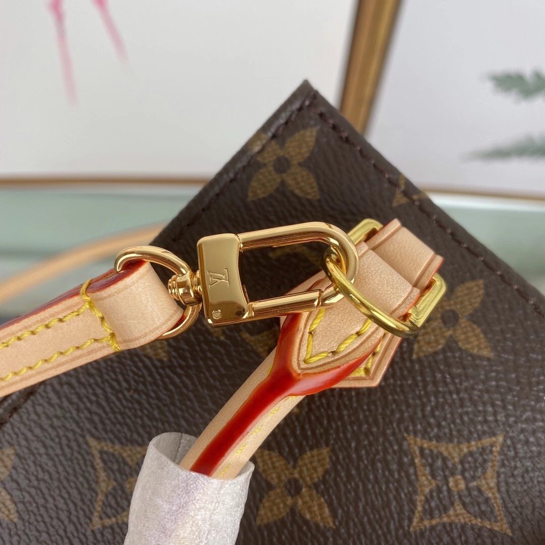 Chic & Stylish Bags