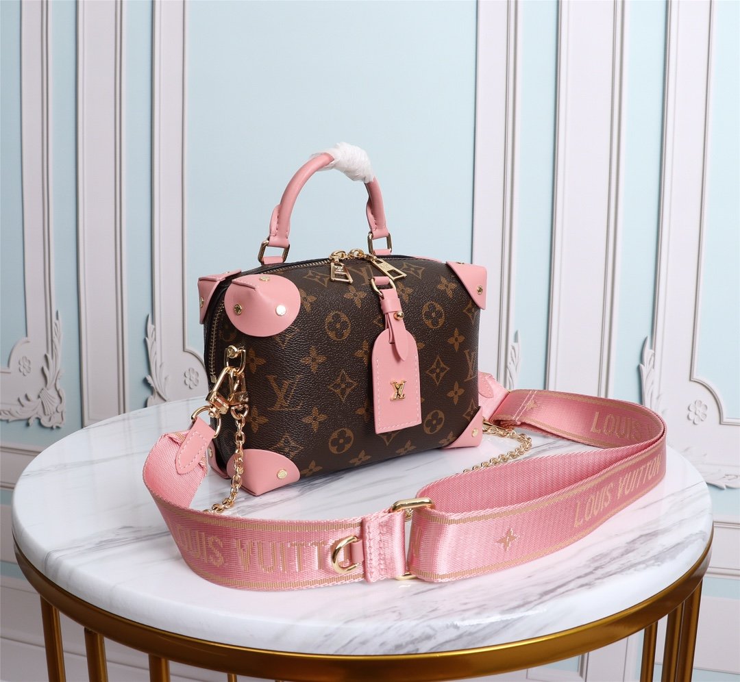 Chic & Stylish Bags