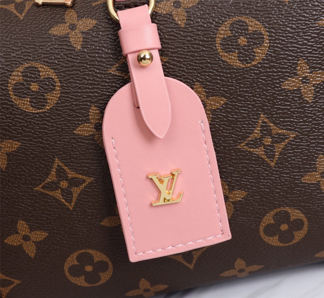Chic & Stylish Bags