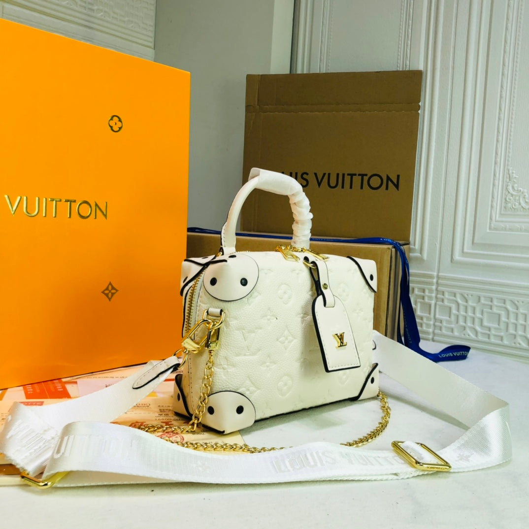 Chic & Stylish Bags