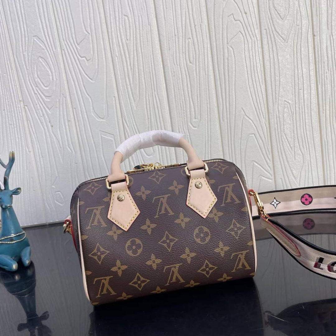Chic & Stylish Bags