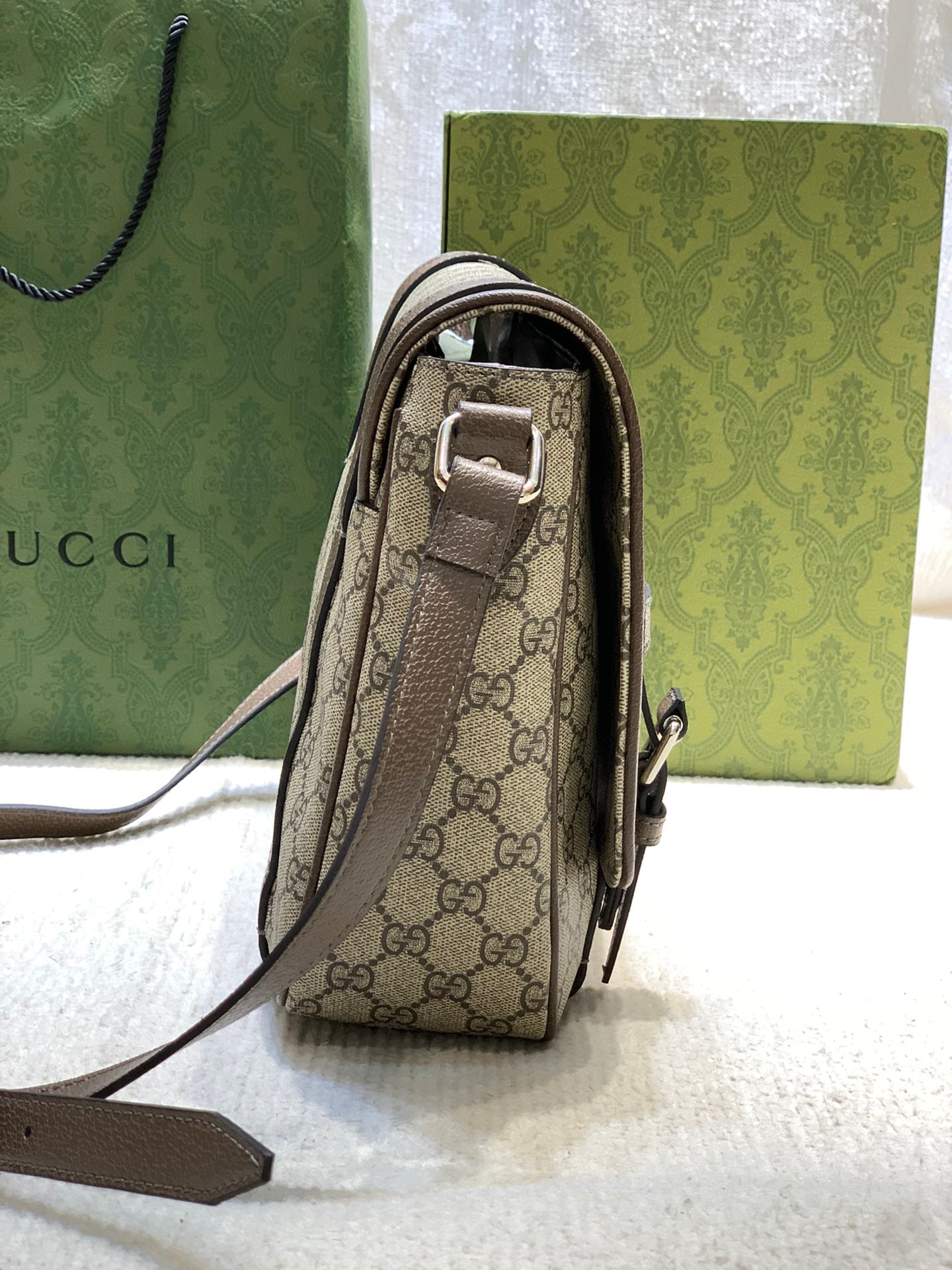Chic & Stylish Bags