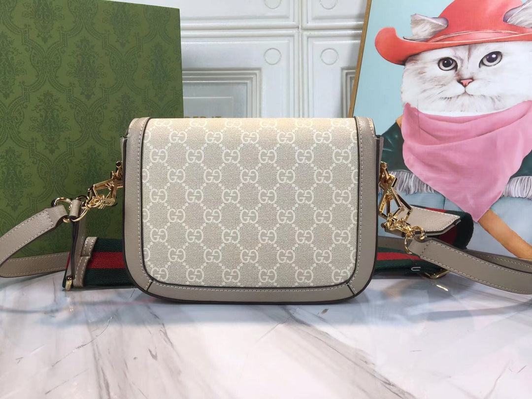 Chic & Stylish Bags