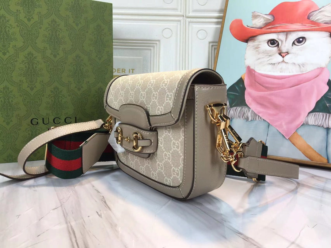 Chic & Stylish Bags