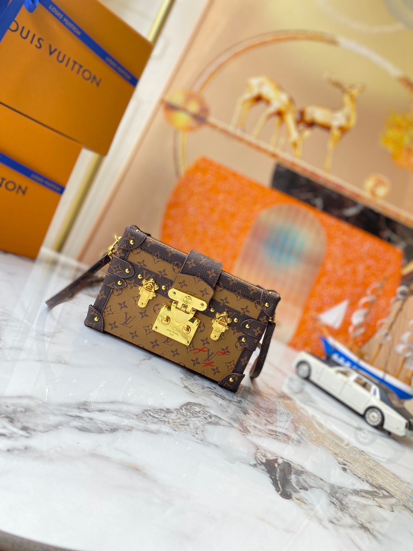 Chic & Stylish Bags