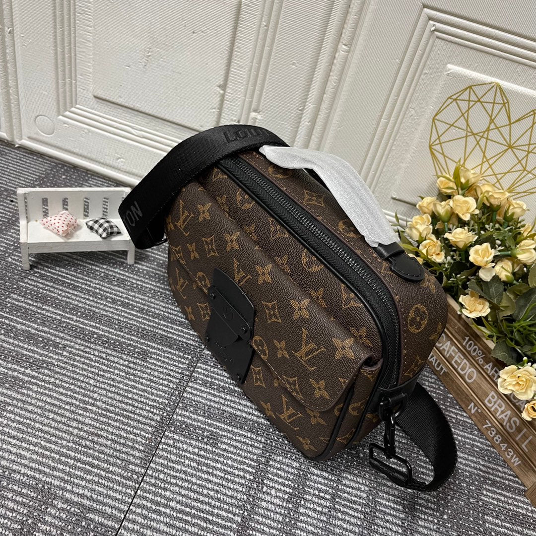 Chic & Stylish Bags