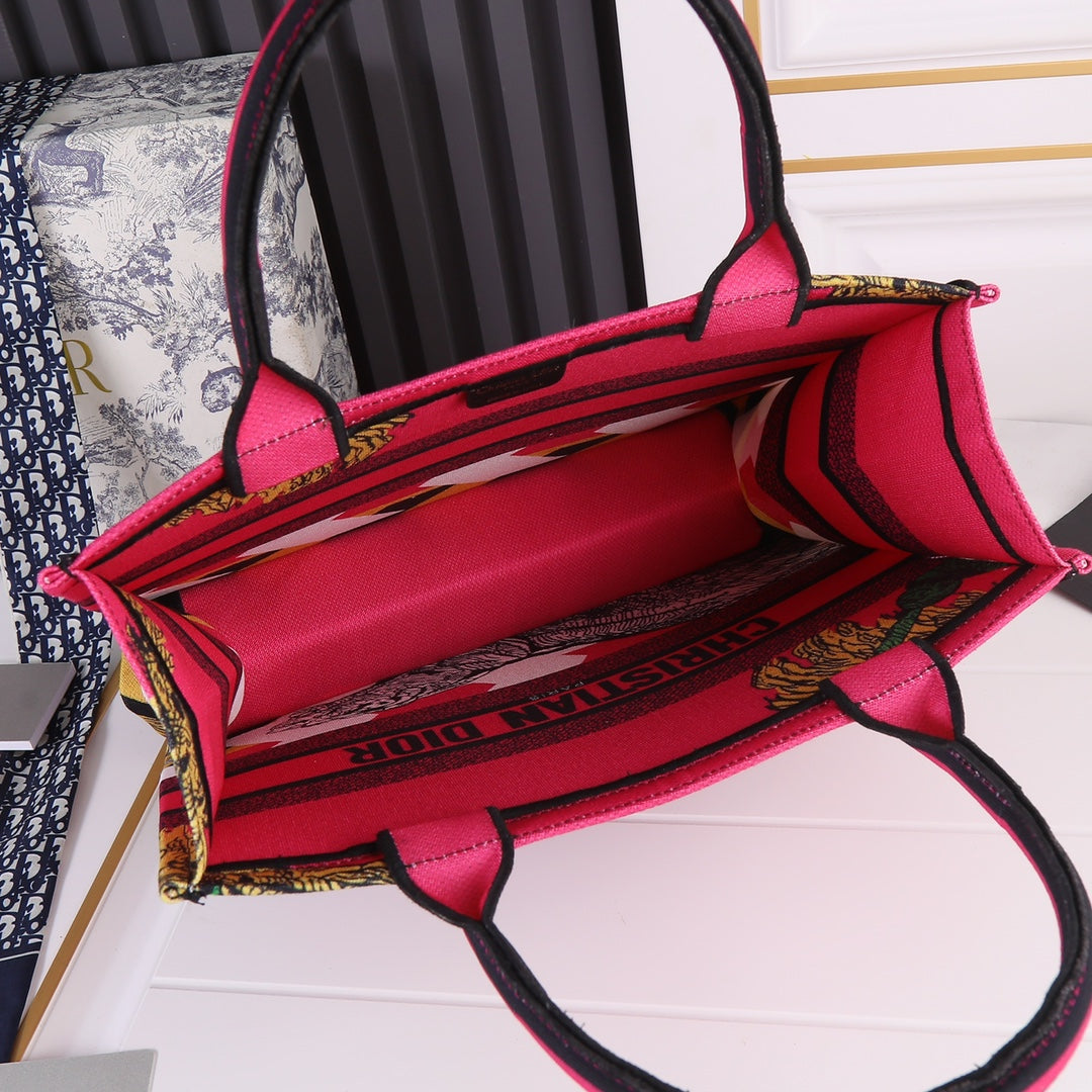 Chic & Stylish Bags