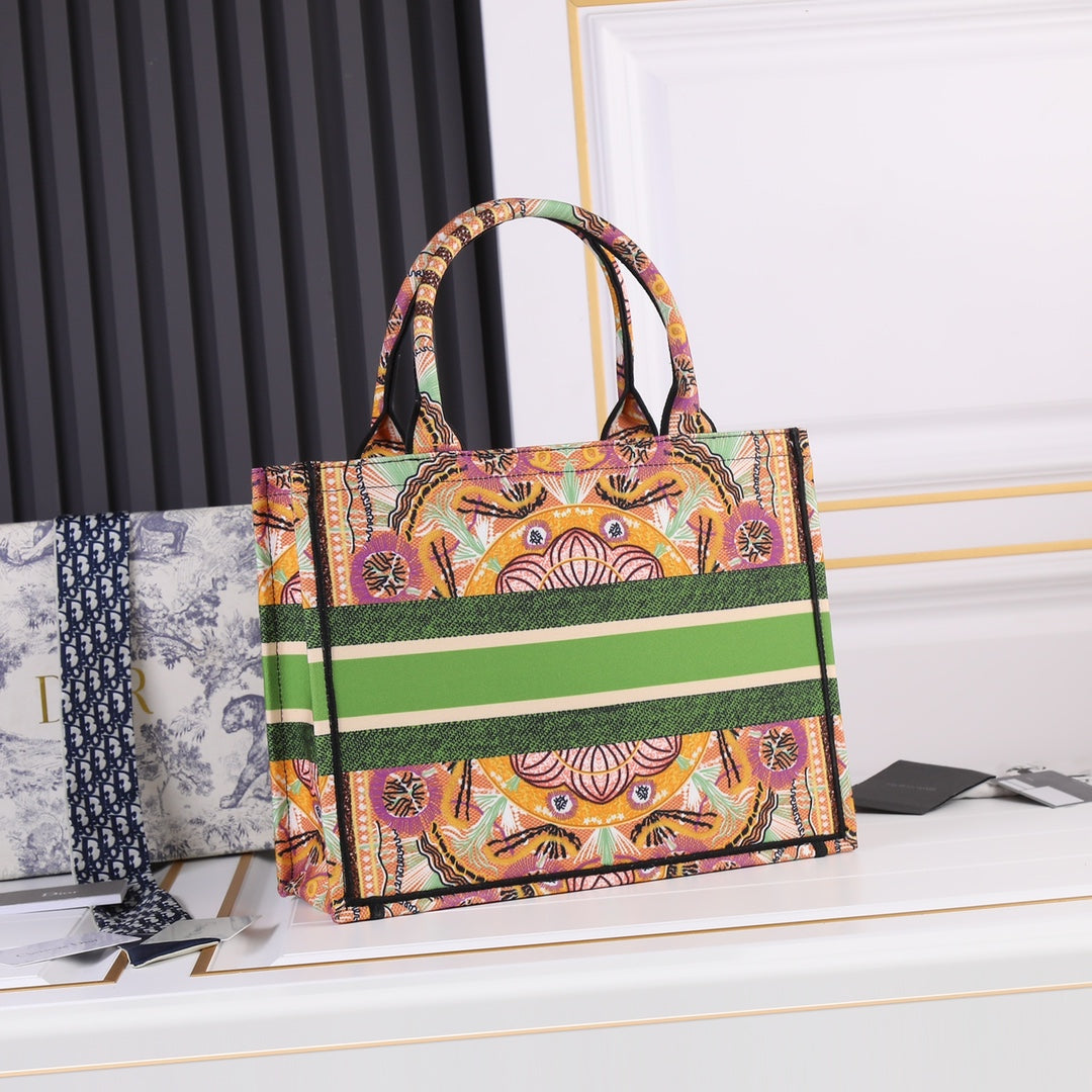 Chic & Stylish Bags