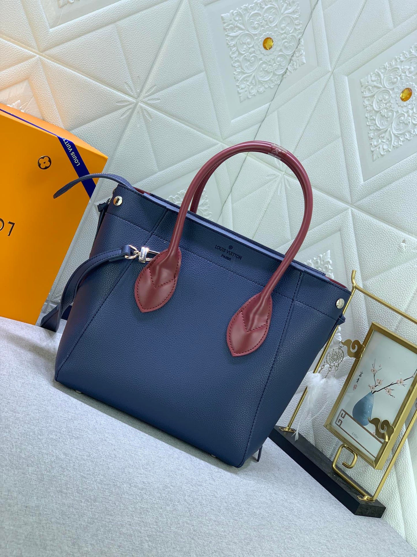 Chic & Stylish Bags