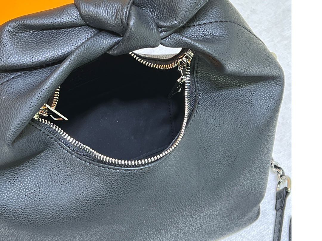 Chic & Stylish Bags