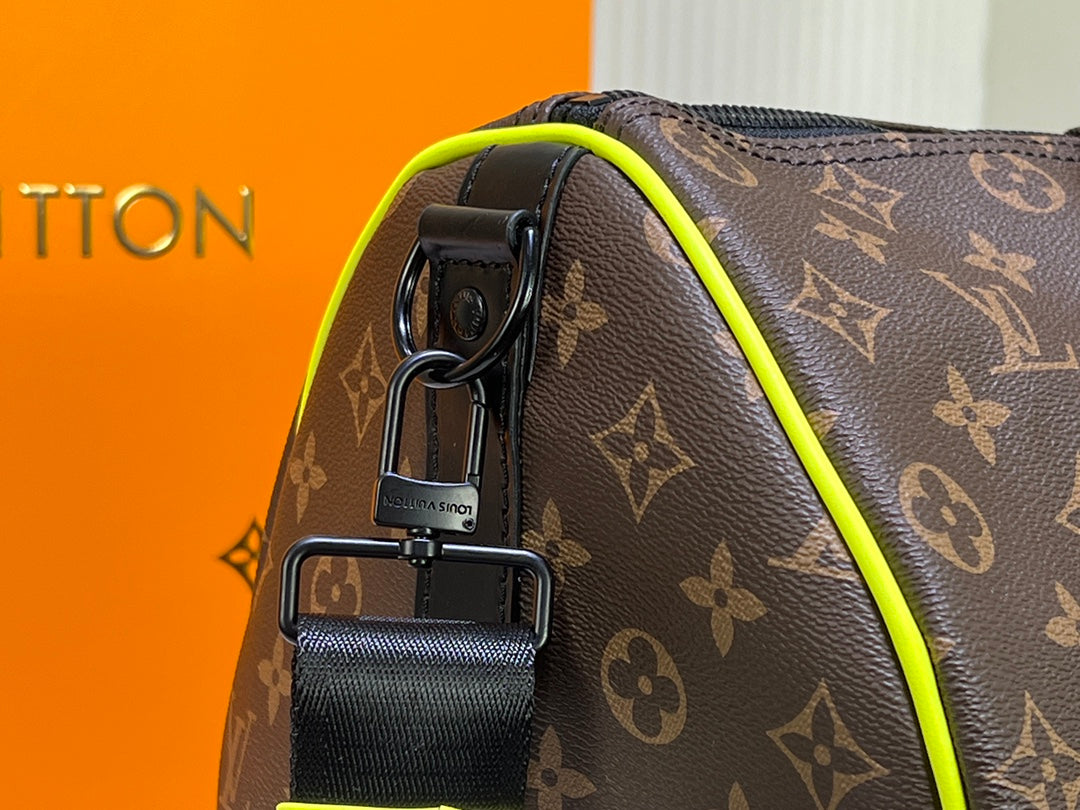 Chic & Stylish Bags