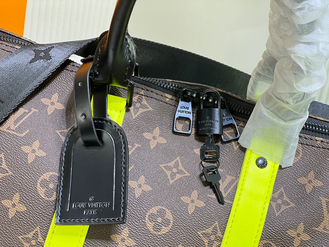 Chic & Stylish Bags