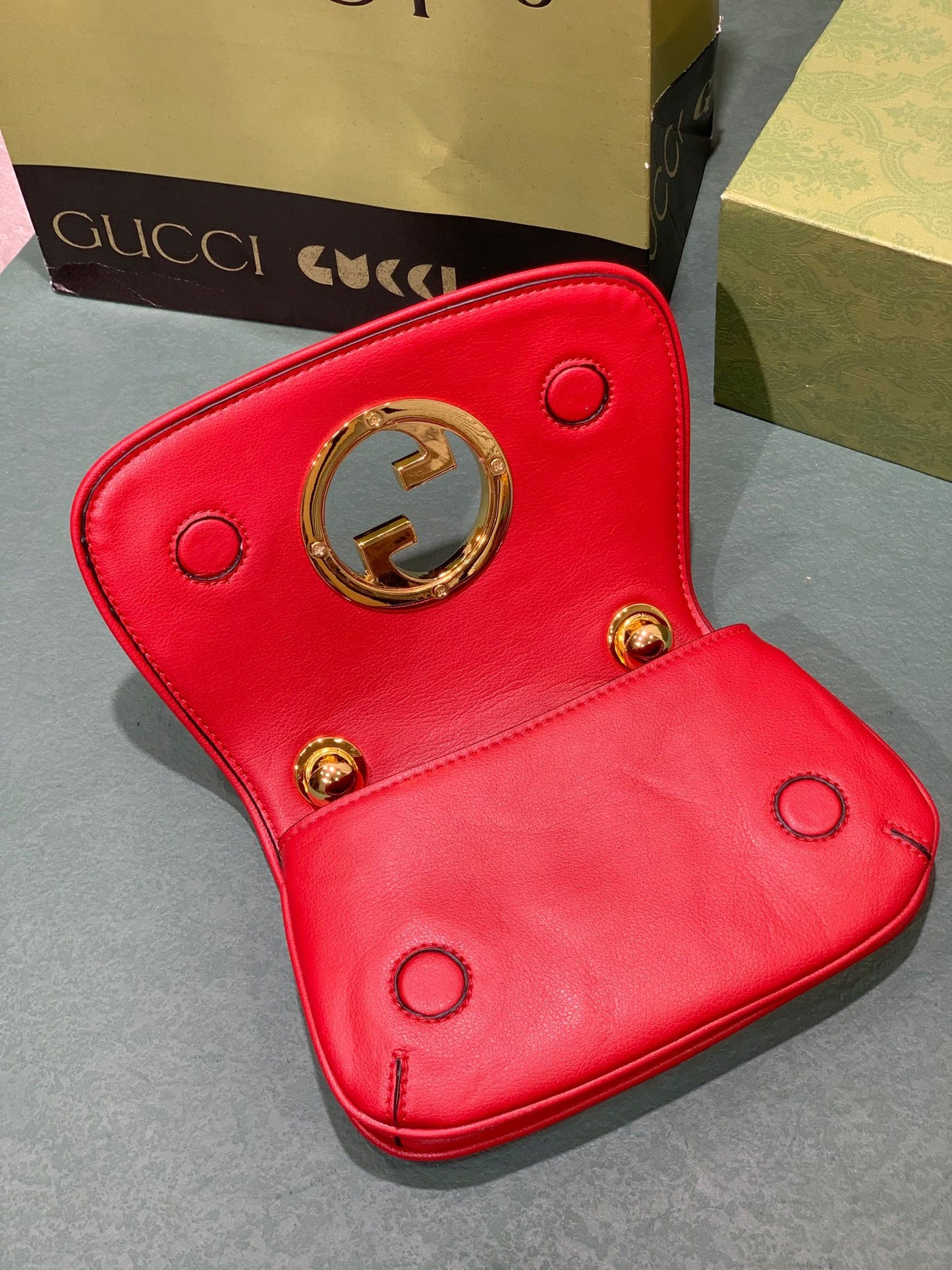 Chic & Stylish Bags