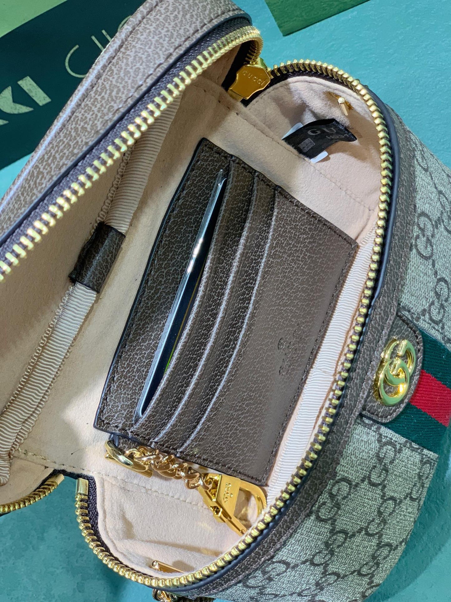 Chic & Stylish Bags