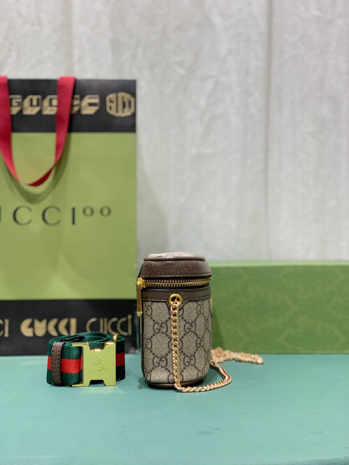 Chic & Stylish Bags
