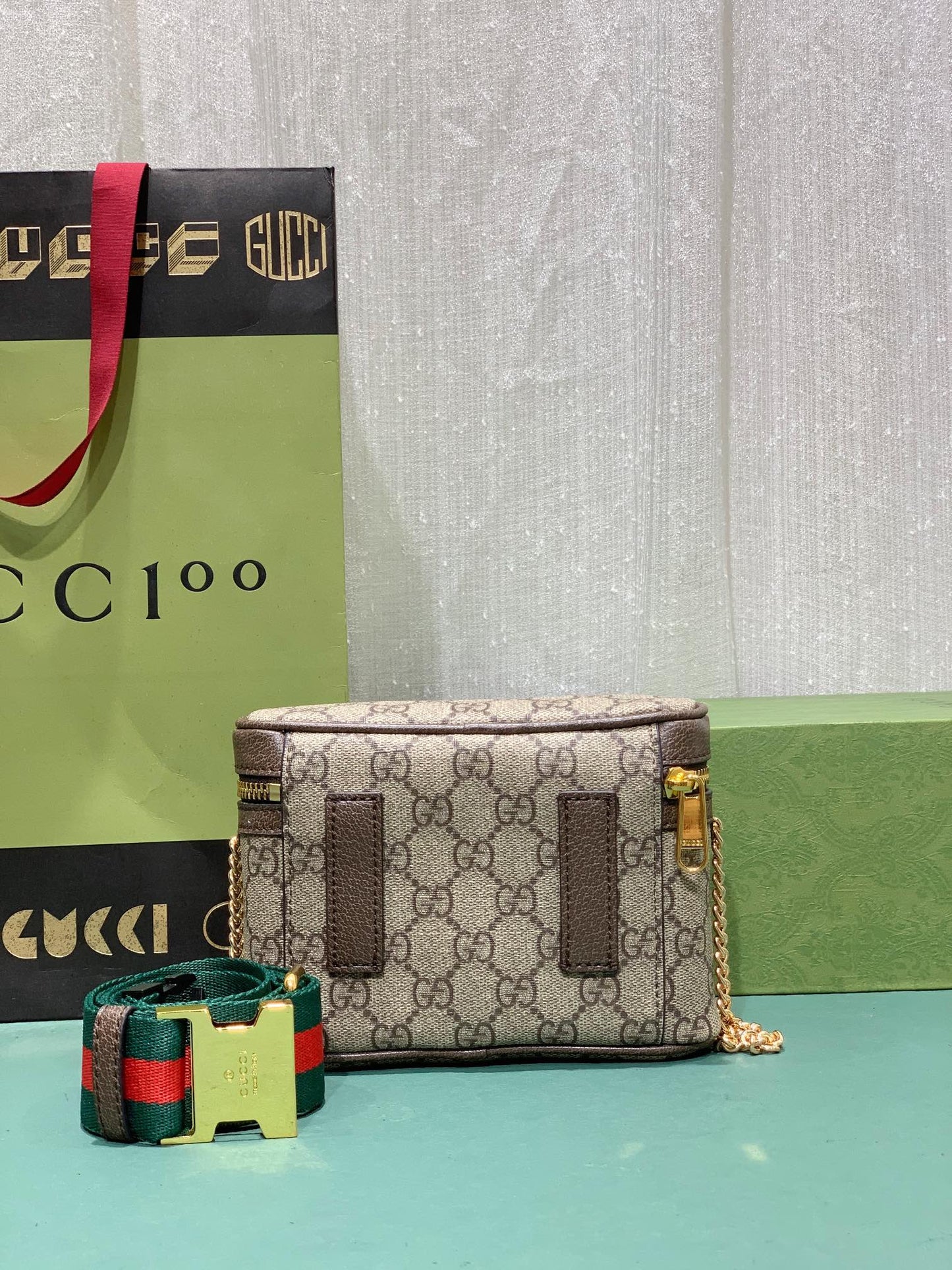 Chic & Stylish Bags