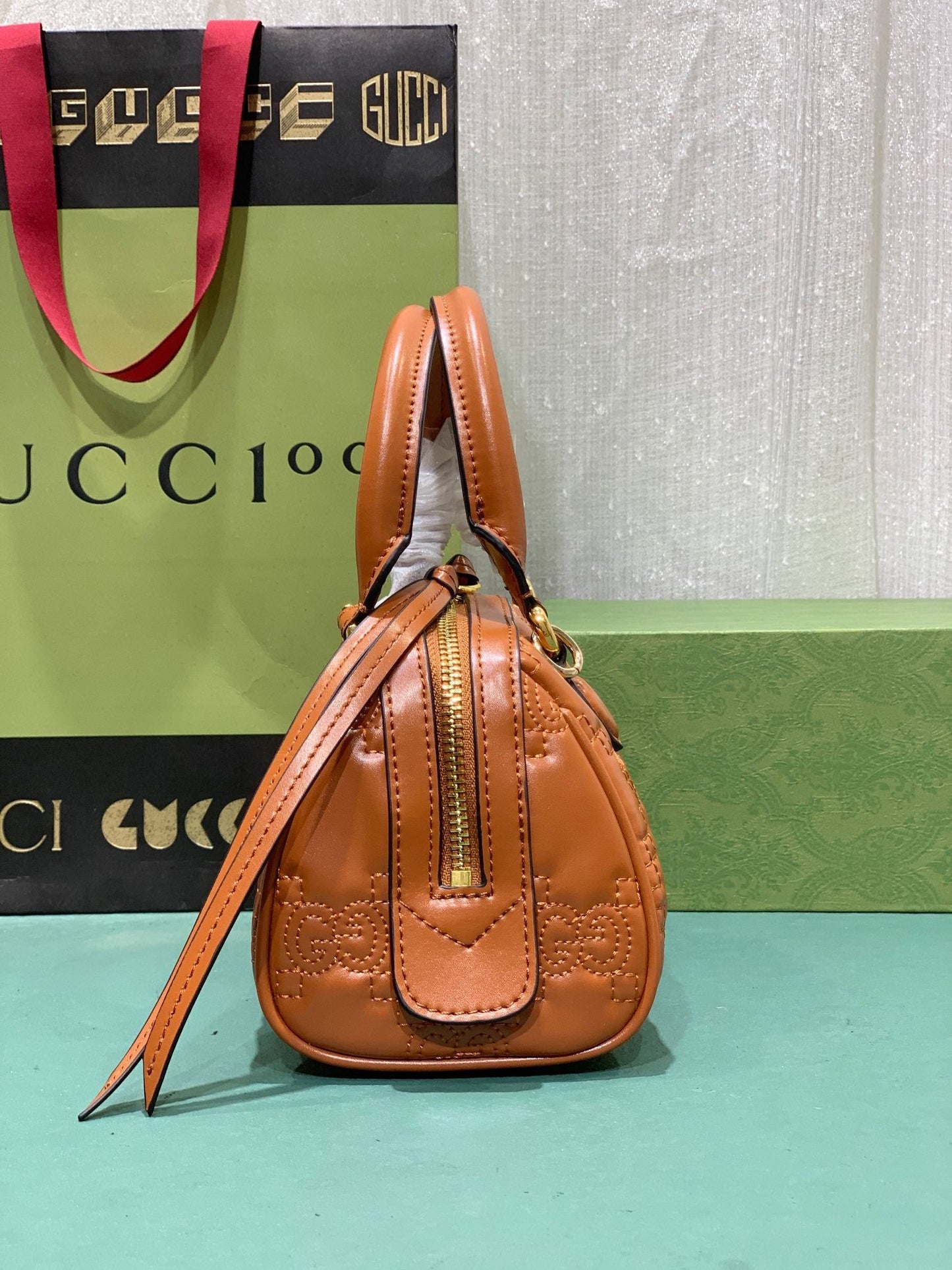Chic & Stylish Bags