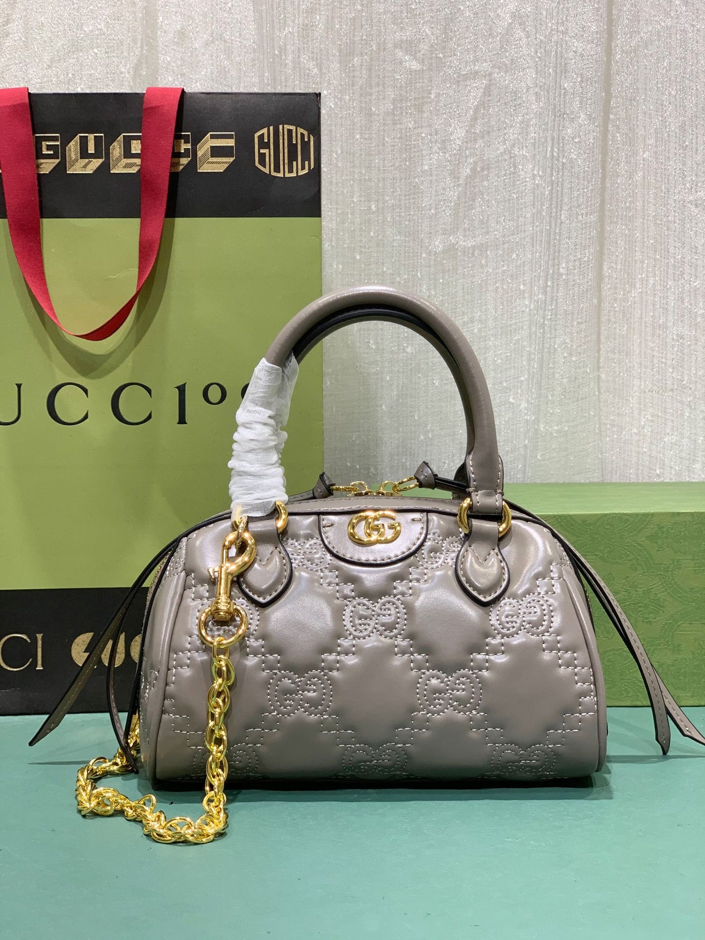 Chic & Stylish Bags