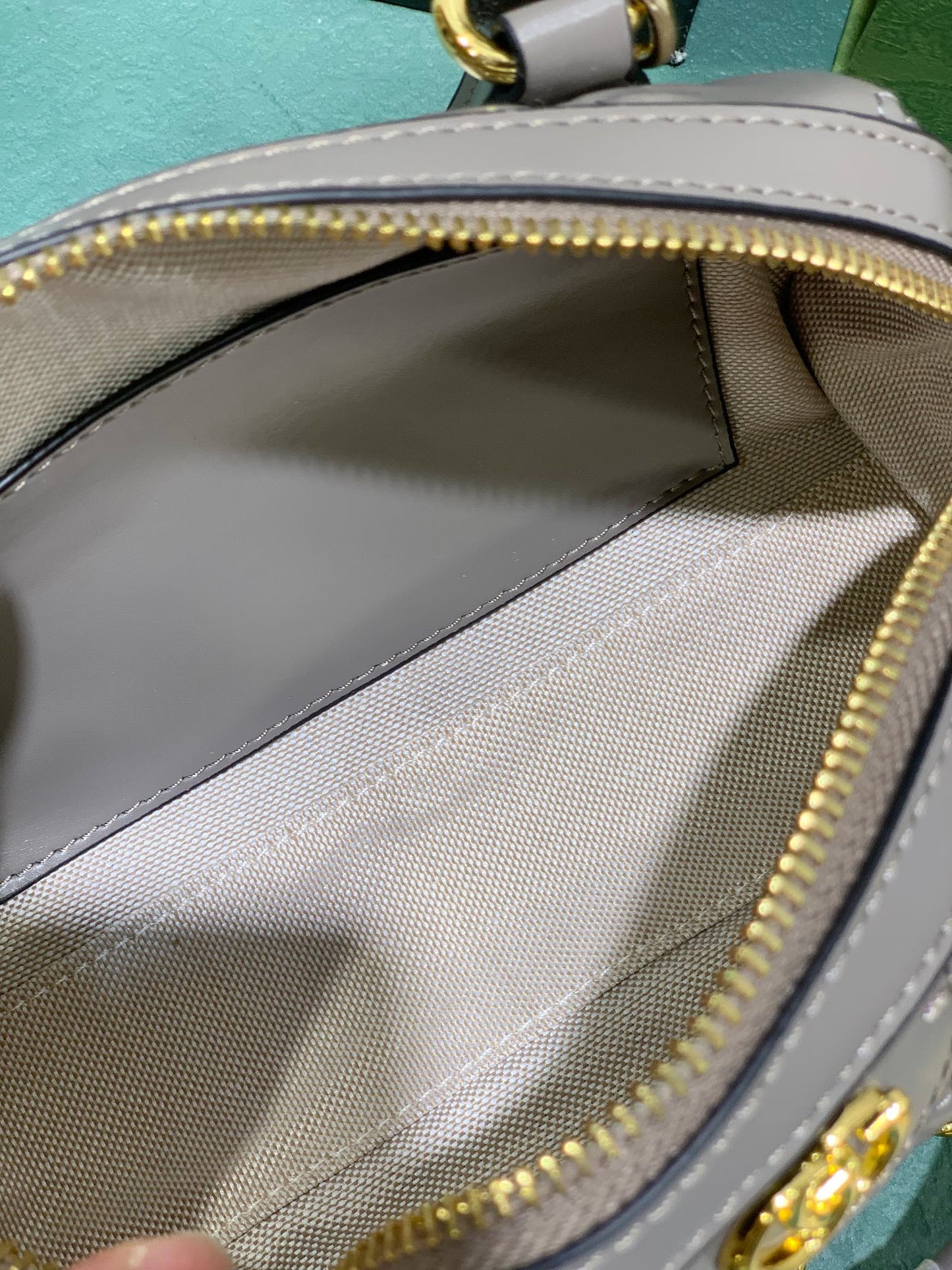 Chic & Stylish Bags