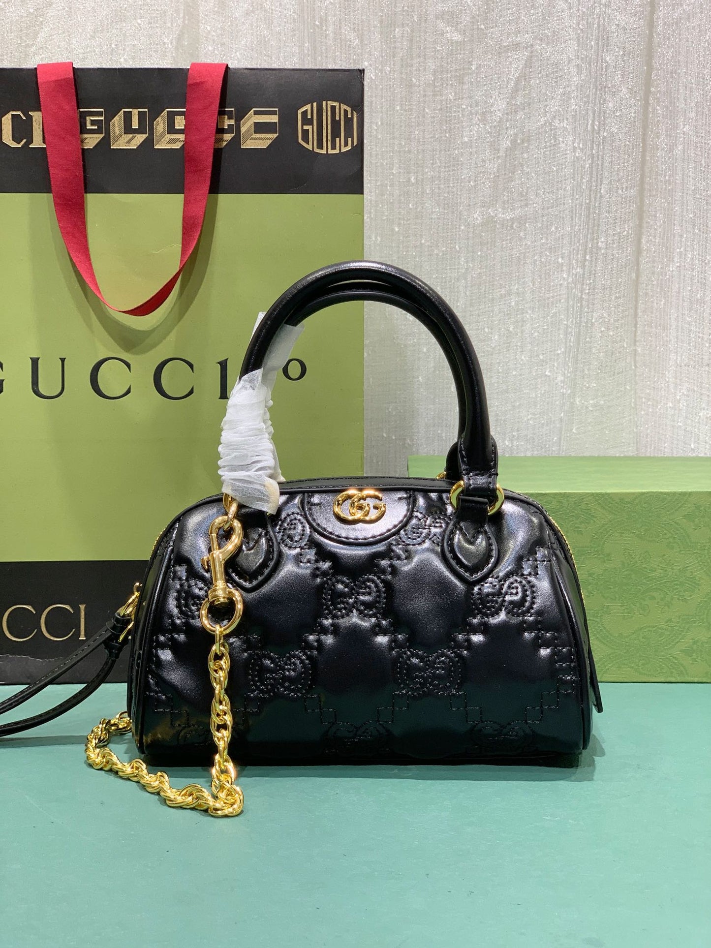 Chic & Stylish Bags