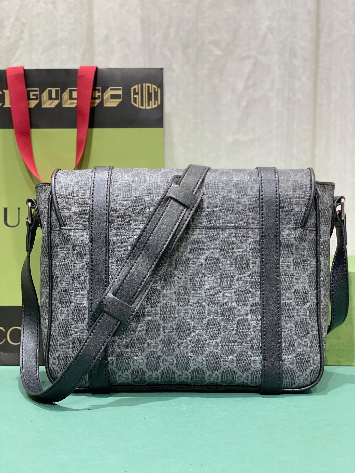 Chic & Stylish Bags