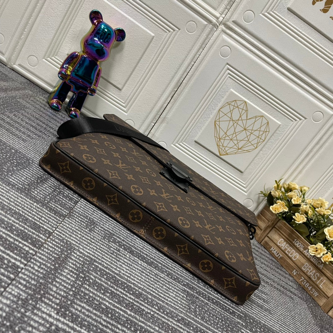 Chic & Stylish Bags