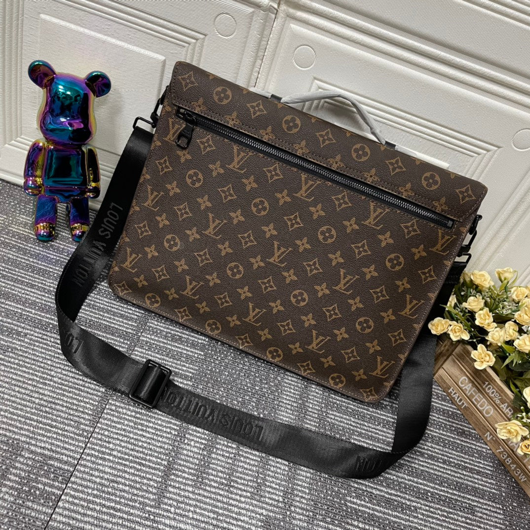 Chic & Stylish Bags