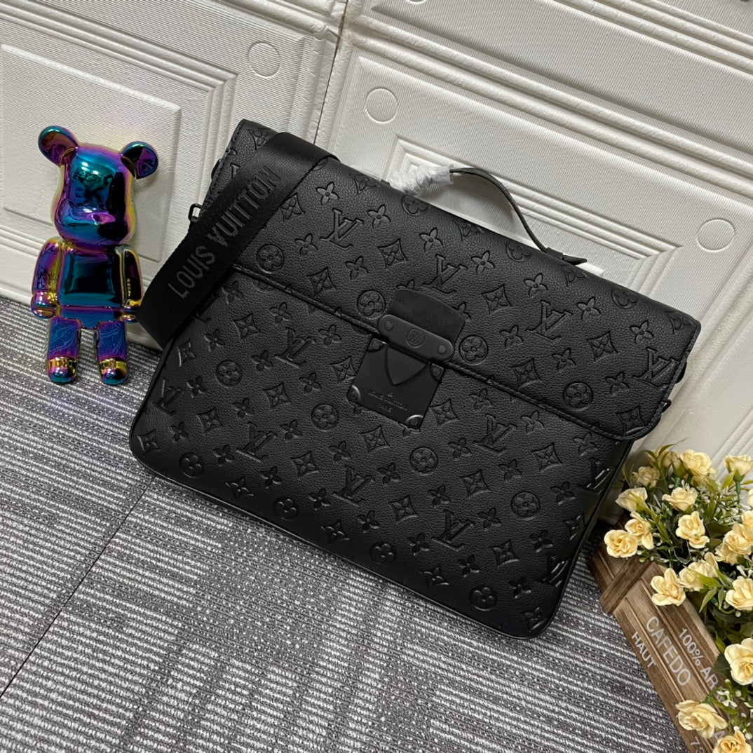 Chic & Stylish Bags