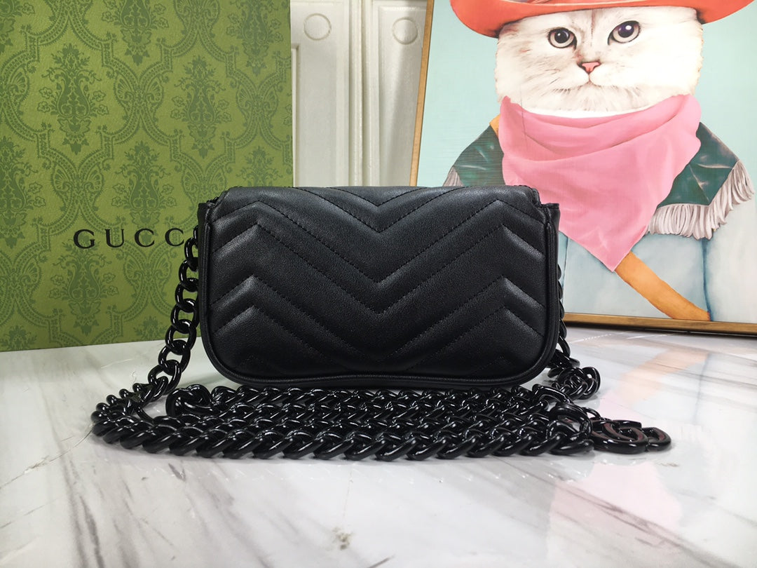 Chic & Stylish Bags