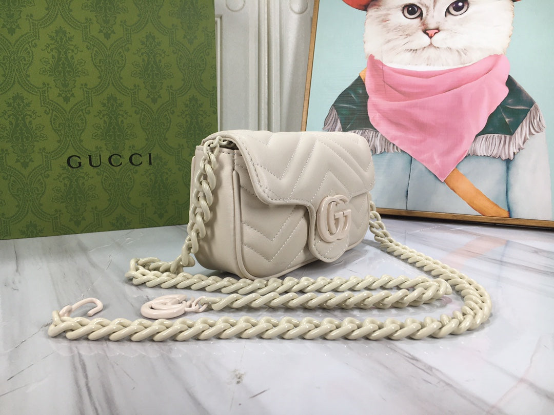 Chic & Stylish Bags